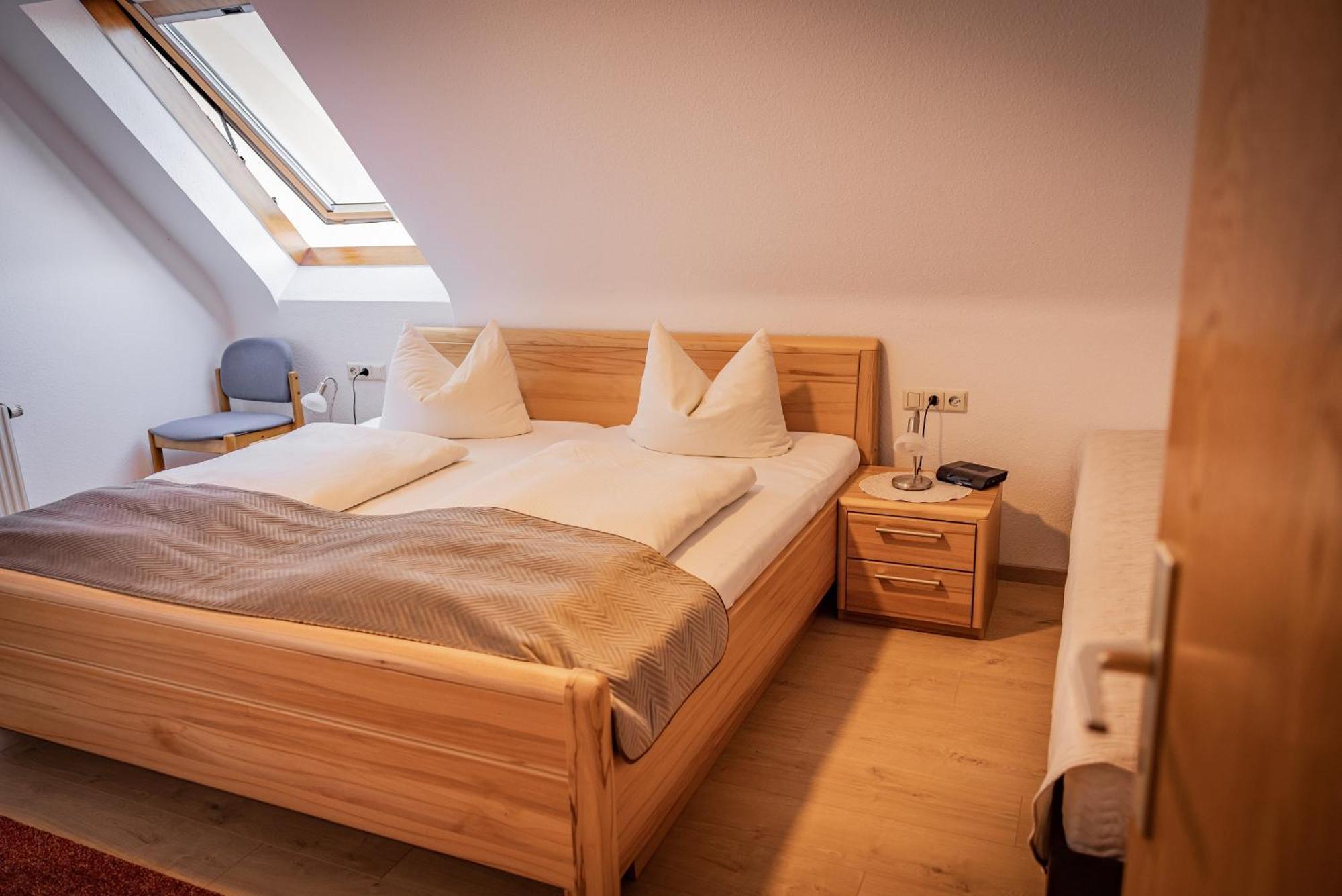 Gaestehaus Zum Landesteg Immenstaad am Bodensee Exteriör bild